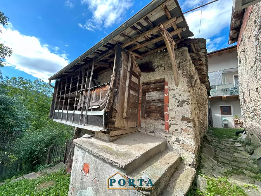 Immagine 6 di Rustico / casale in vendita  in Borgata Baracco snc a Roccaforte Mondovì