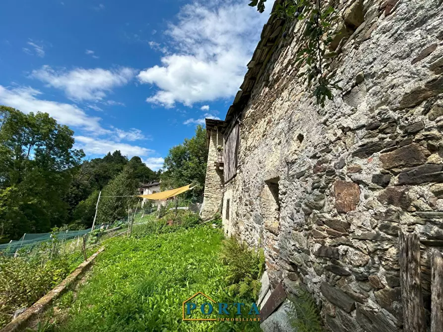 Immagine 13 di Rustico / casale in vendita  in Borgata Baracco snc a Roccaforte Mondovì