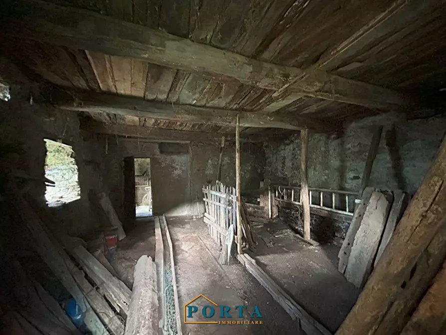 Immagine 9 di Rustico / casale in vendita  in Borgata Baracco snc a Roccaforte Mondovì