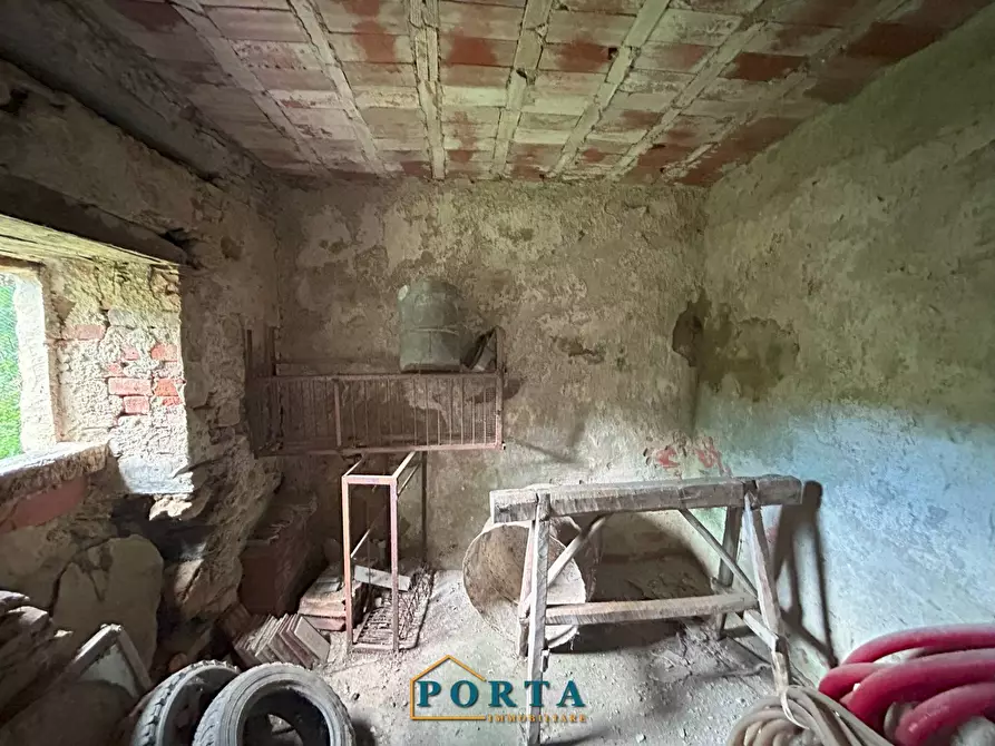 Immagine 15 di Rustico / casale in vendita  in Borgata Baracco snc a Roccaforte Mondovì