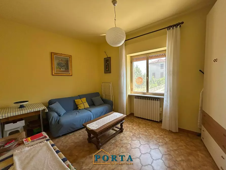 Immagine 6 di Casa indipendente in vendita  in Via Roma 73 a Barolo