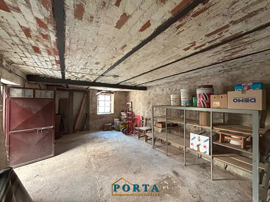 Immagine 30 di Casa indipendente in vendita  in Via Roma 73 a Barolo