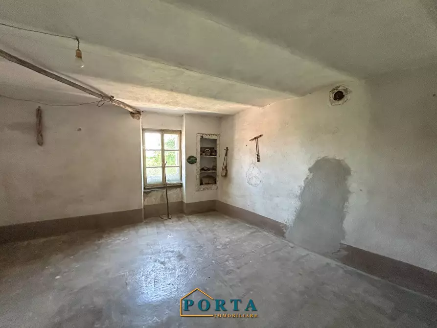 Immagine 35 di Casa indipendente in vendita  in Via Roma 73 a Barolo