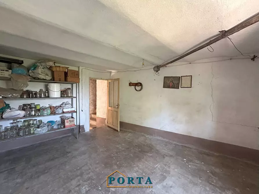 Immagine 36 di Casa indipendente in vendita  in Via Roma 73 a Barolo