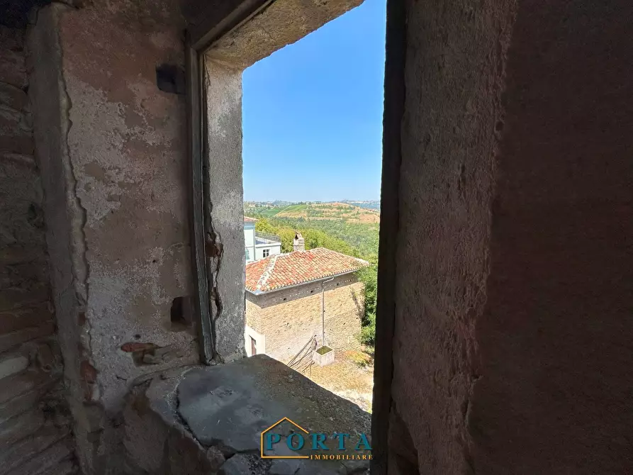 Immagine 43 di Casa indipendente in vendita  in Via Roma 73 a Barolo