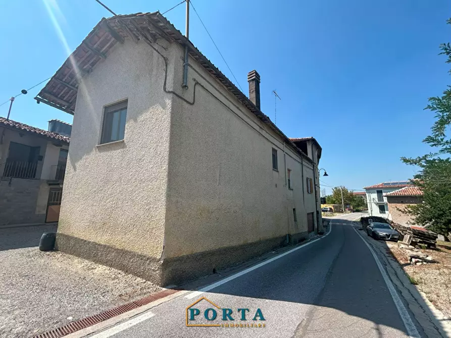 Immagine 2 di Casa indipendente in vendita  in Via Roma 73 a Barolo