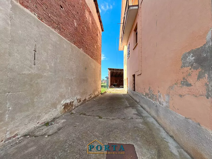 Immagine 35 di Casa indipendente in vendita  in Via Verdino 105 a Barolo