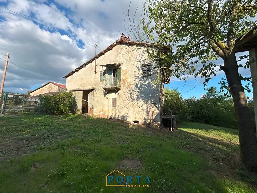 Immagine 24 di Rustico / casale in vendita  in Strada Orià 62 a Carrù