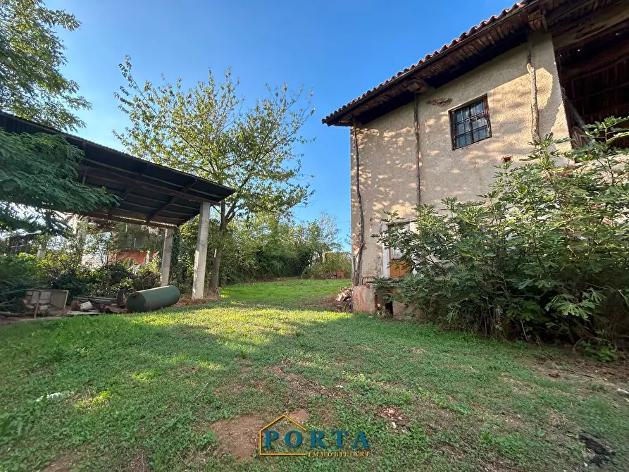 Immagine 22 di Rustico / casale in vendita  in Strada Orià 62 a Carrù