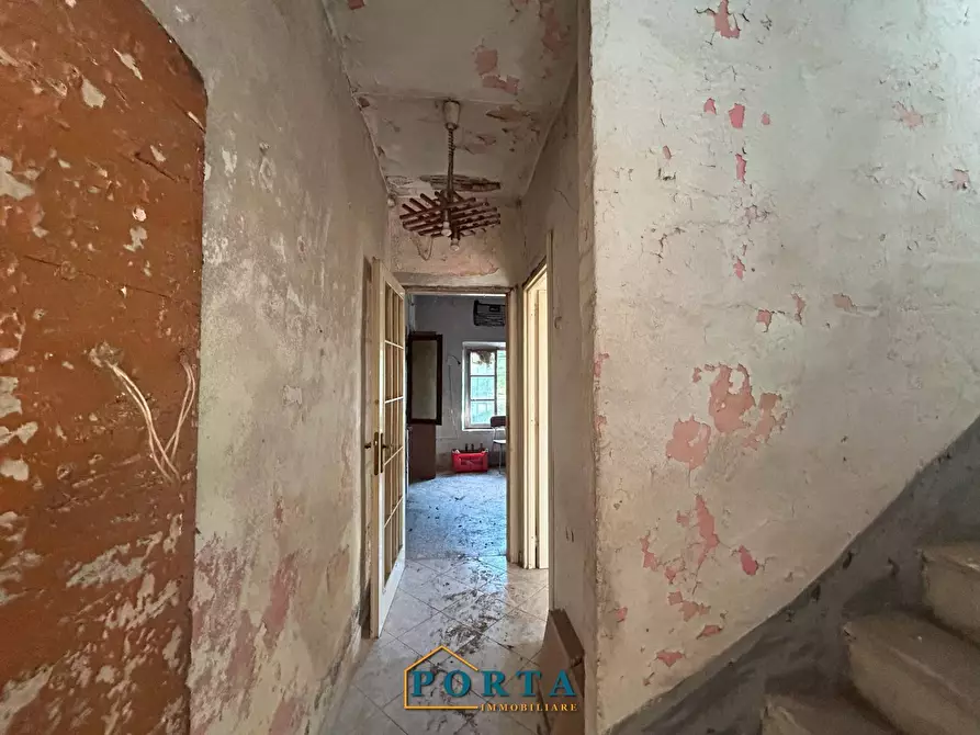 Immagine 6 di Rustico / casale in vendita  in Strada Orià 62 a Carrù