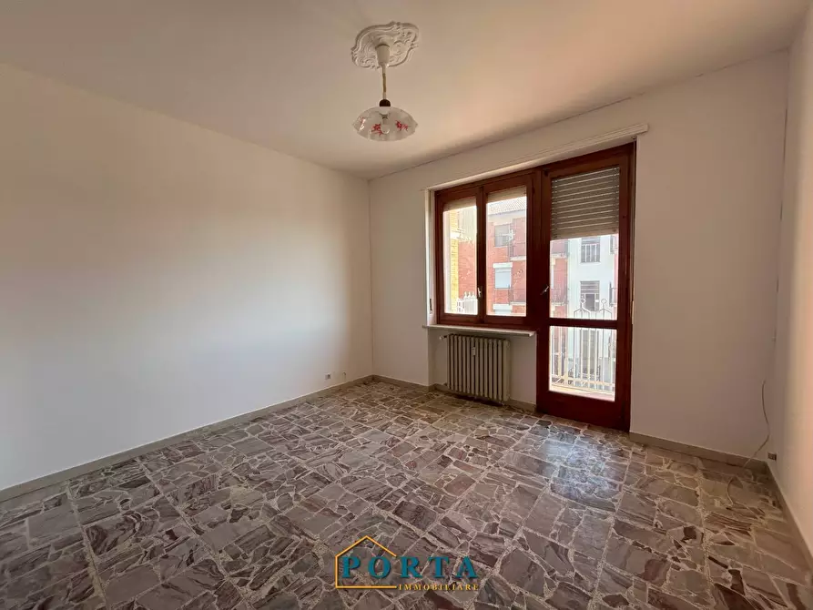 Immagine 17 di Appartamento in vendita  in Viale Vittorio Veneto 35F a Carrù