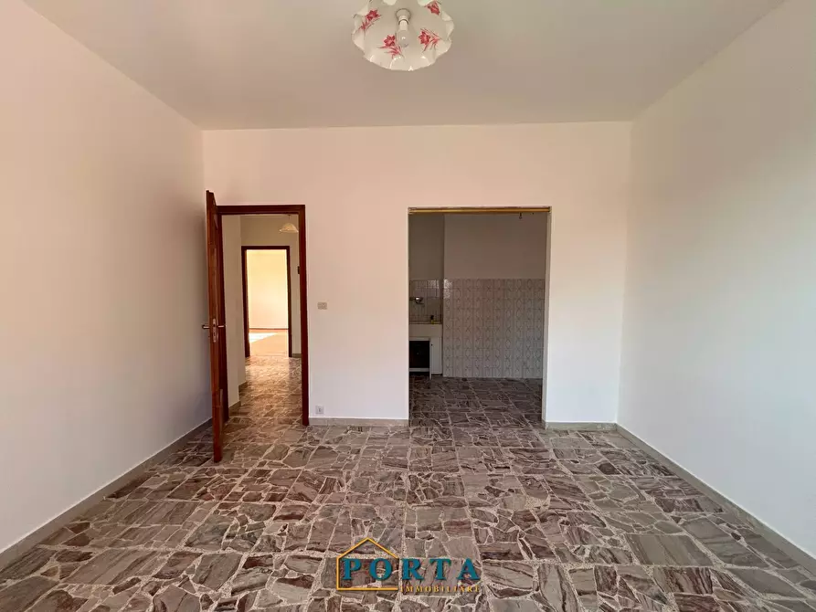 Immagine 19 di Appartamento in vendita  in Viale Vittorio Veneto 35F a Carrù