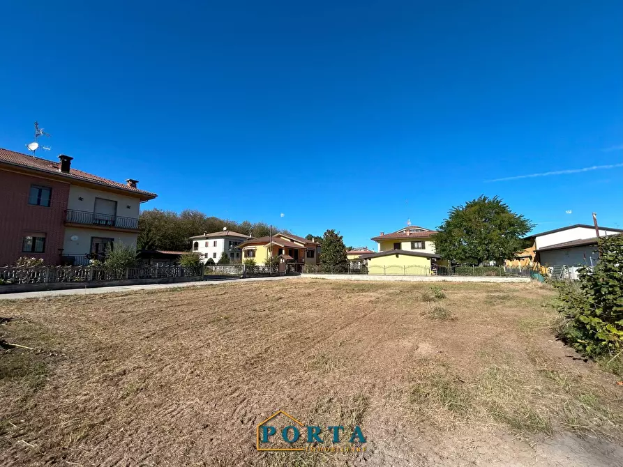 Immagine 32 di Locale commerciale in vendita  in Frazione Madonna della Neve 38 a Barolo