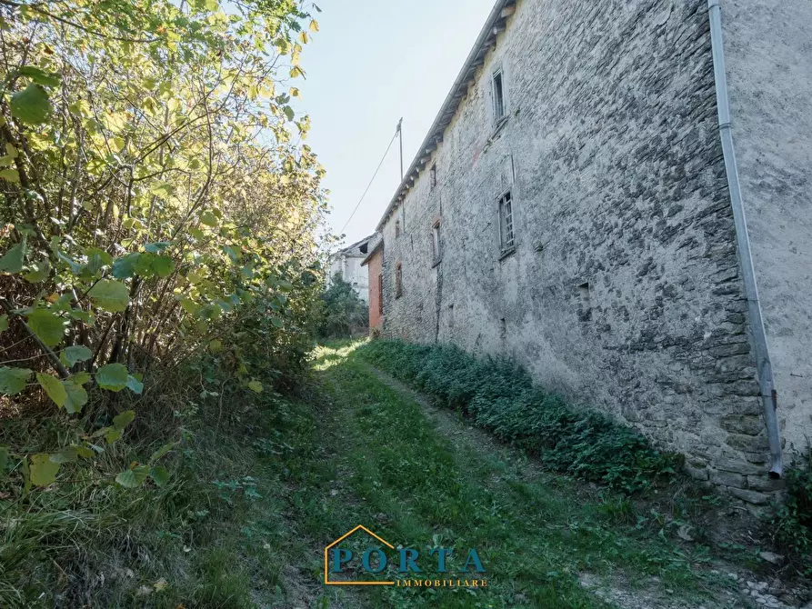Immagine 15 di Casa indipendente in vendita  in Frazione Rea snc a Barolo