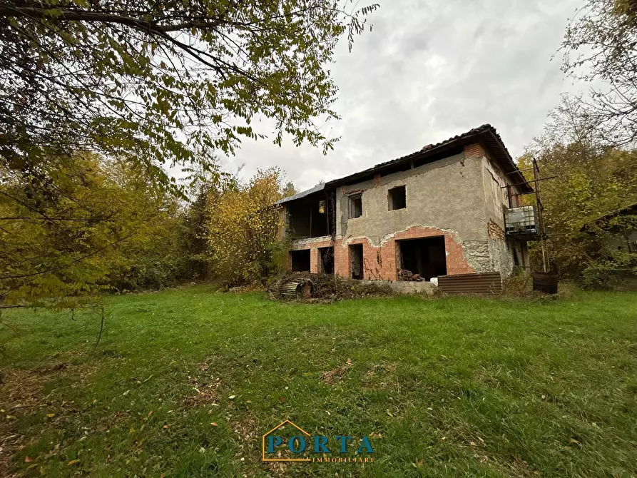 Immagine 11 di Rustico / casale in vendita  in Frazione Mollere 3 a Ceva