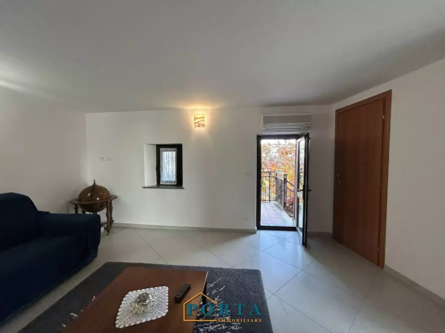 Immagine 3 di Casa indipendente in vendita  in Via Capris 29 a Barolo