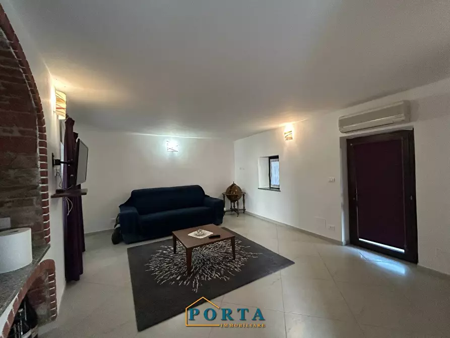 Immagine 5 di Casa indipendente in vendita  in Via Capris 29 a Barolo