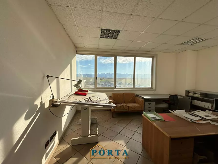 Immagine 6 di Capannone industriale in vendita  in Strada delle Alpi 9 a Carrù