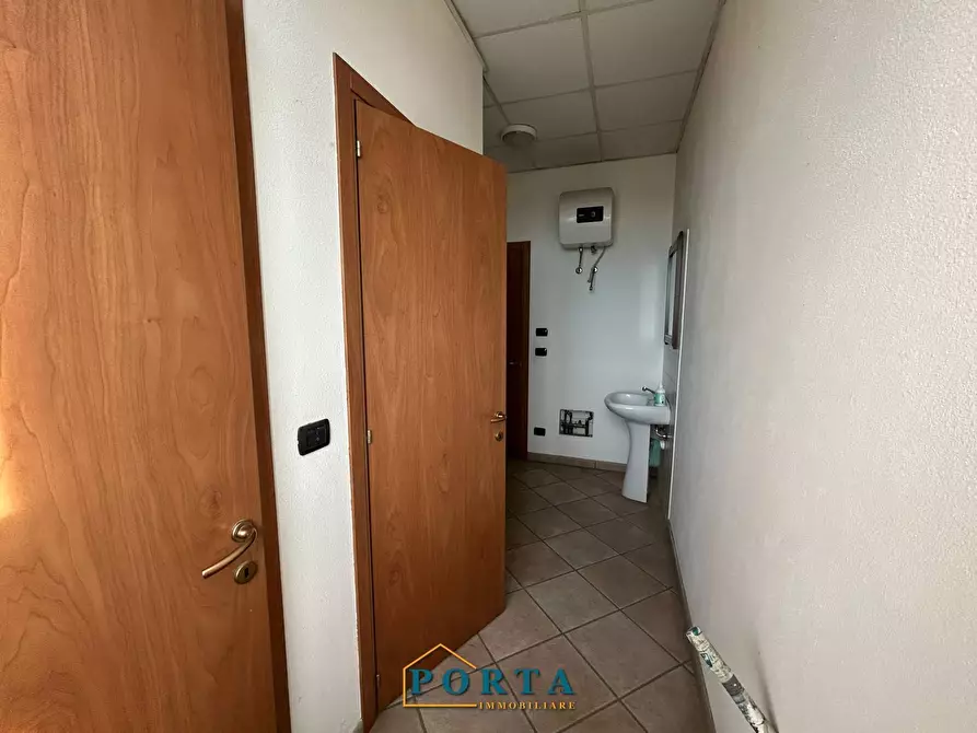 Immagine 26 di Capannone industriale in vendita  in Strada delle Alpi 9 a Carrù