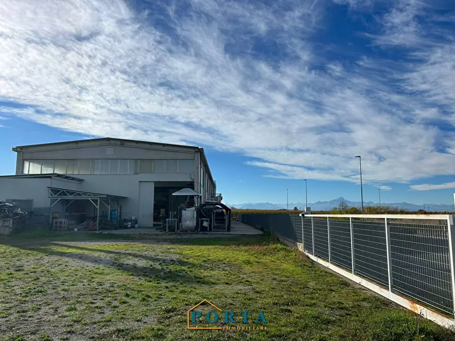 Immagine 36 di Capannone industriale in vendita  in Strada delle Alpi 9 a Carrù