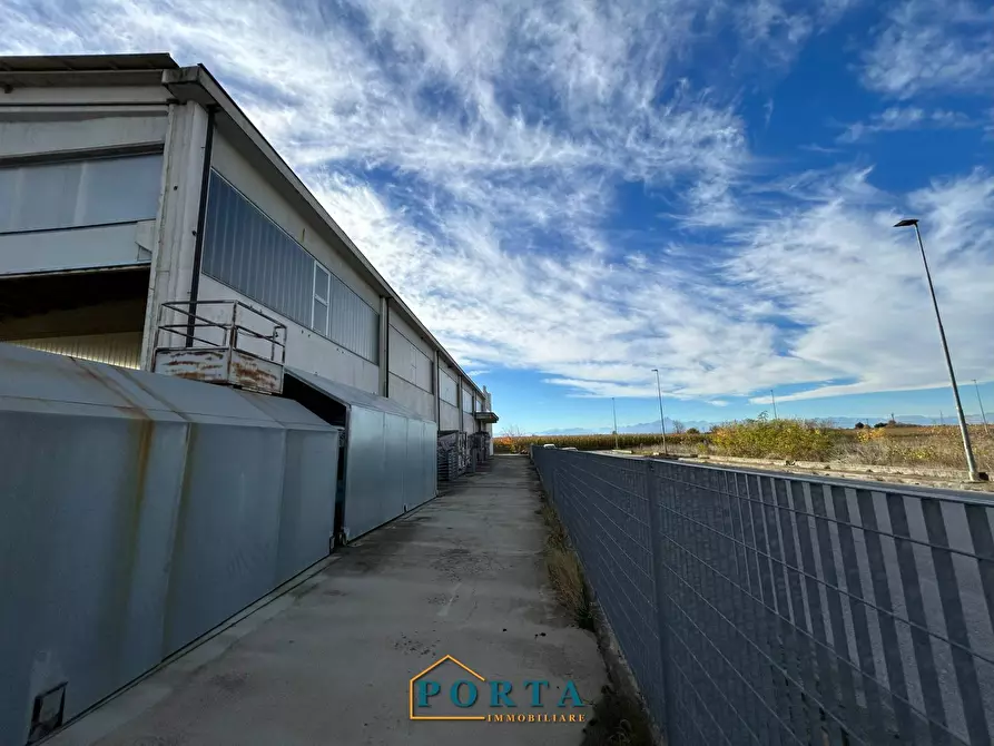 Immagine 39 di Capannone industriale in vendita  in Strada delle Alpi 9 a Carrù