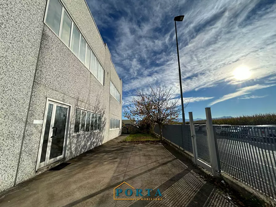 Immagine 40 di Capannone industriale in vendita  in Strada delle Alpi 9 a Carrù