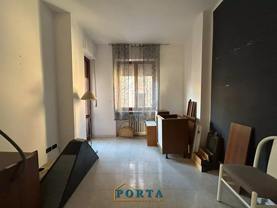 Immagine 21 di Appartamento in vendita  in Via Cavour 6 a Barolo