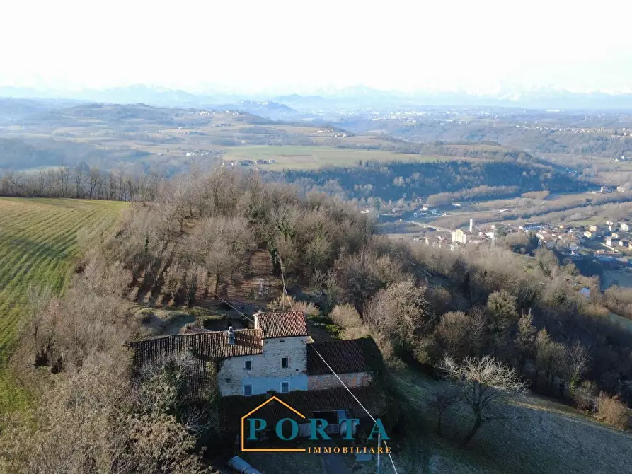 Immagine 3 di Casa indipendente in vendita  in Località Oderda 1 a Barolo