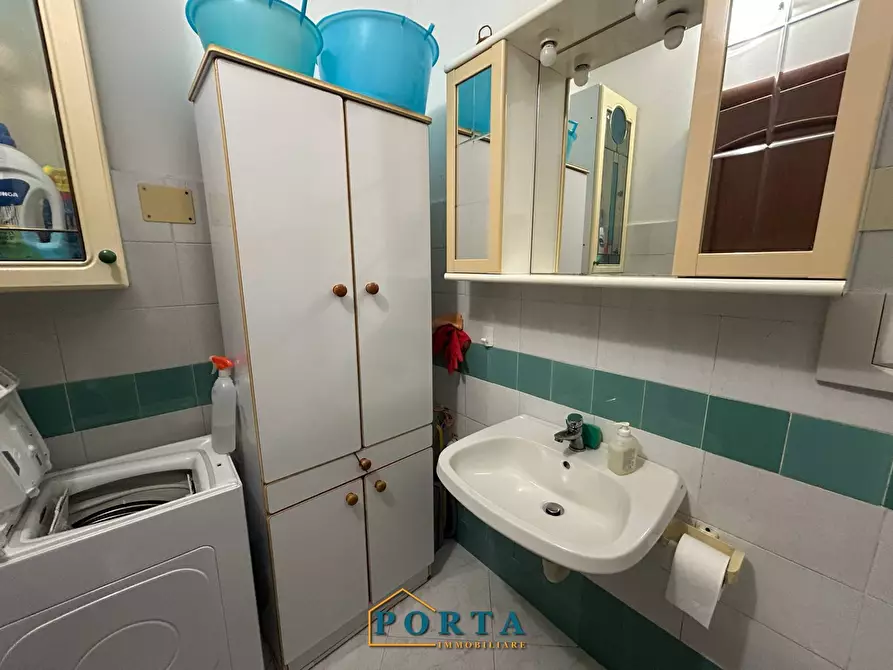 Immagine 47 di Appartamento in vendita  in Via Degli Iris 25 a Genova