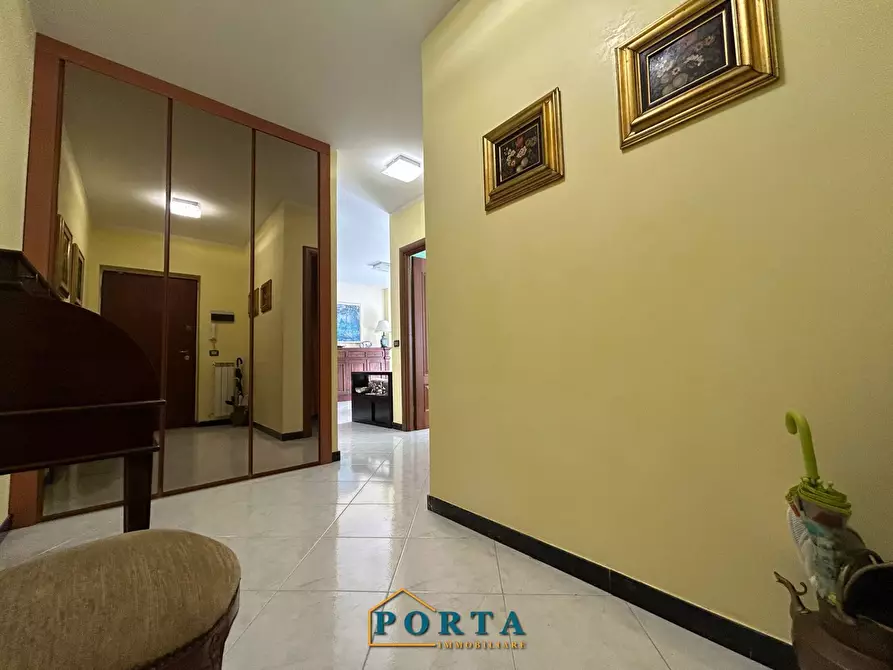 Immagine 2 di Appartamento in vendita  in Via Degli Iris 25 a Genova