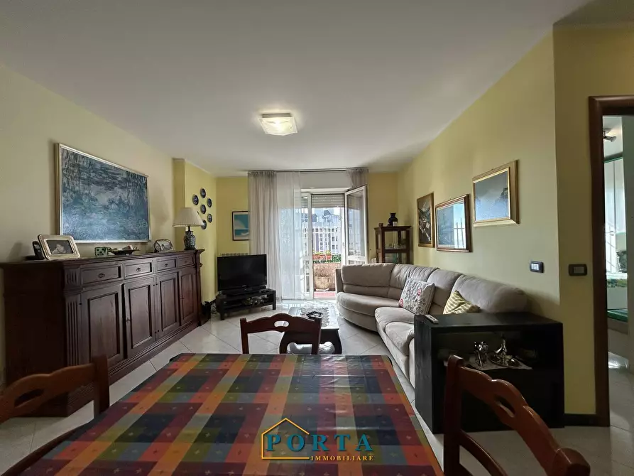 Immagine 14 di Appartamento in vendita  in Via Degli Iris 25 a Genova