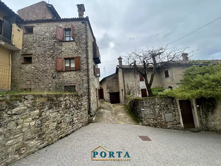 Immagine 3 di Casa indipendente in vendita  in Via Principale 27 a Albaretto Della Torre