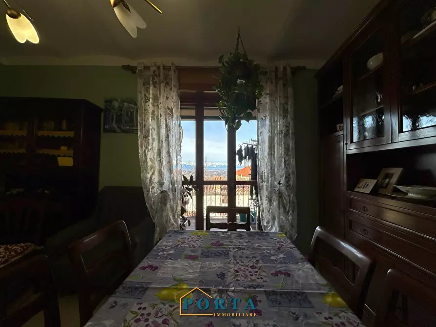 Immagine 13 di Appartamento in vendita  in Via Lorenzo Bruno 114 a Barolo