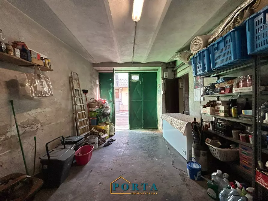 Immagine 45 di Appartamento in vendita  in Via Lorenzo Bruno 114 a Barolo