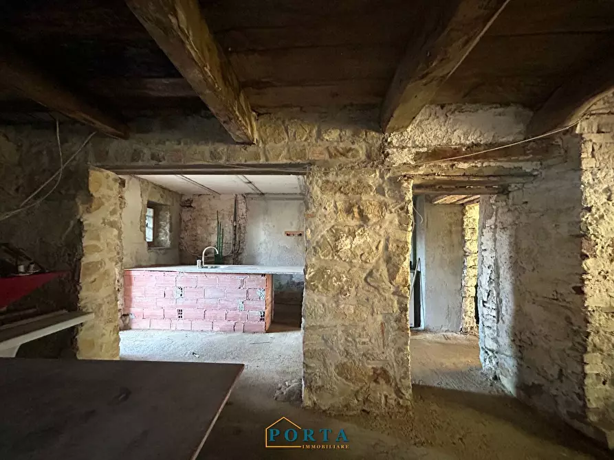 Immagine 9 di Rustico / casale in vendita  in Borgata Castagnetti snc a Camerana