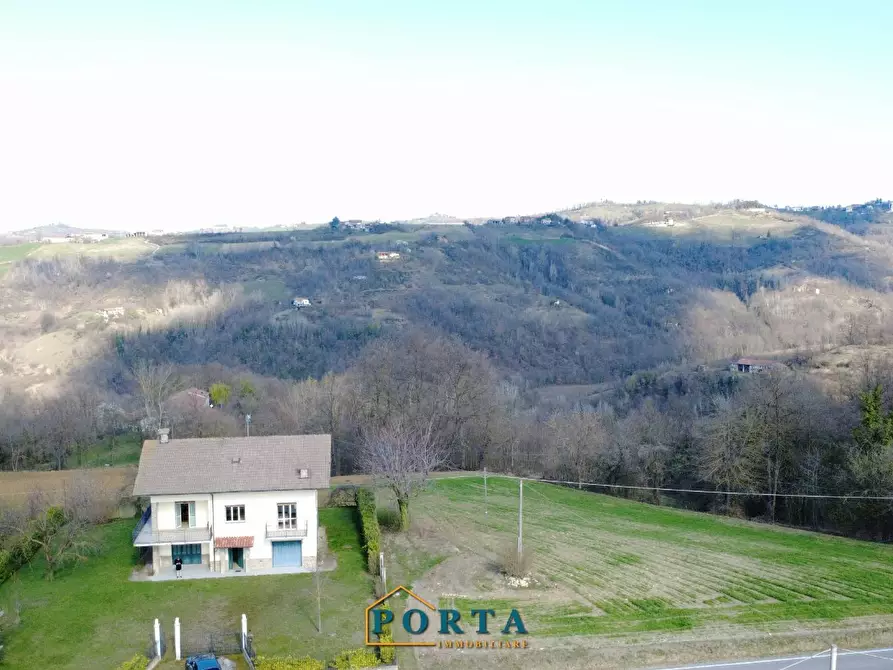 Immagine 7 di Casa indipendente in vendita  a Barolo