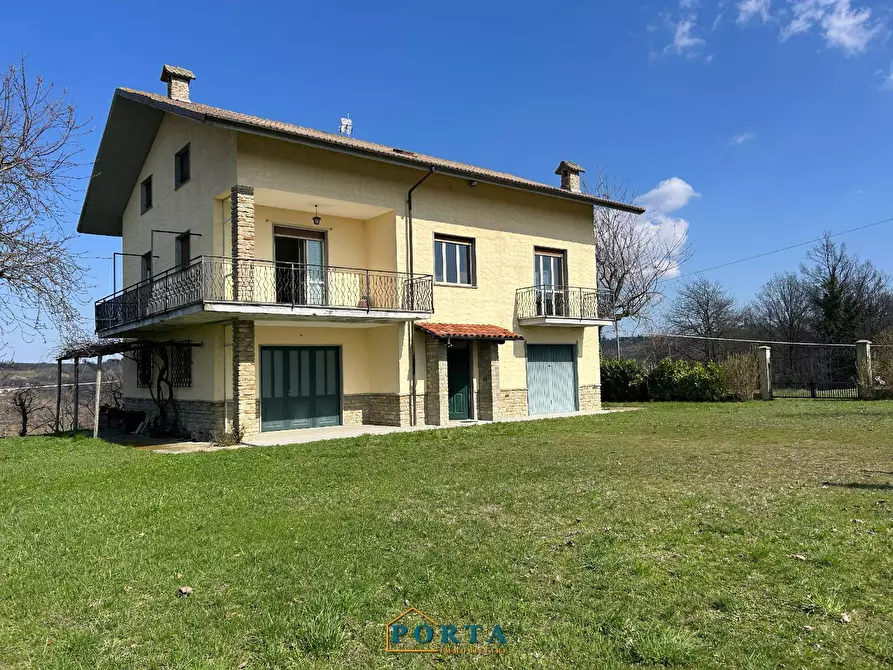 Immagine 75 di Casa indipendente in vendita  a Barolo