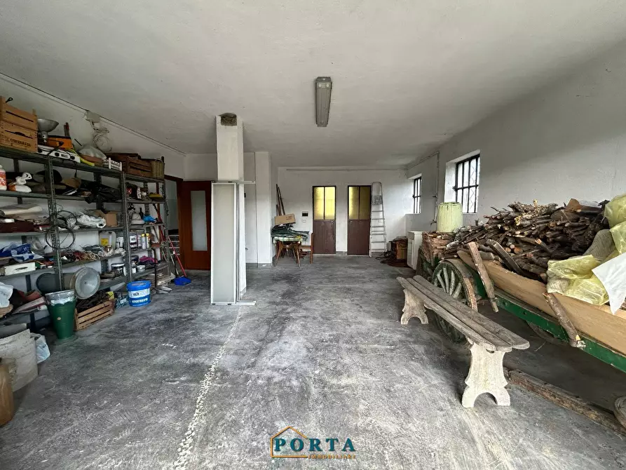 Immagine 67 di Casa indipendente in vendita  a Barolo