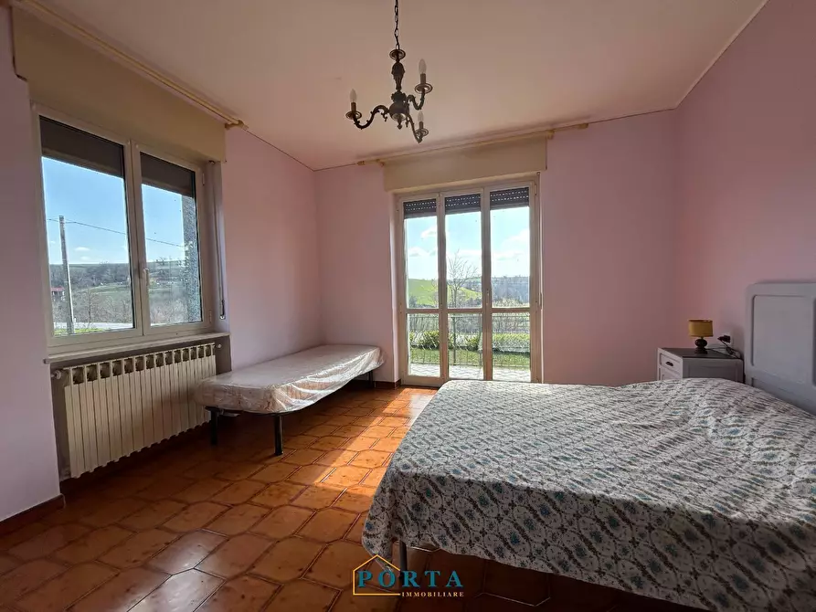 Immagine 31 di Casa indipendente in vendita  a Barolo