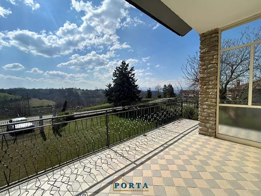 Immagine 24 di Casa indipendente in vendita  a Barolo