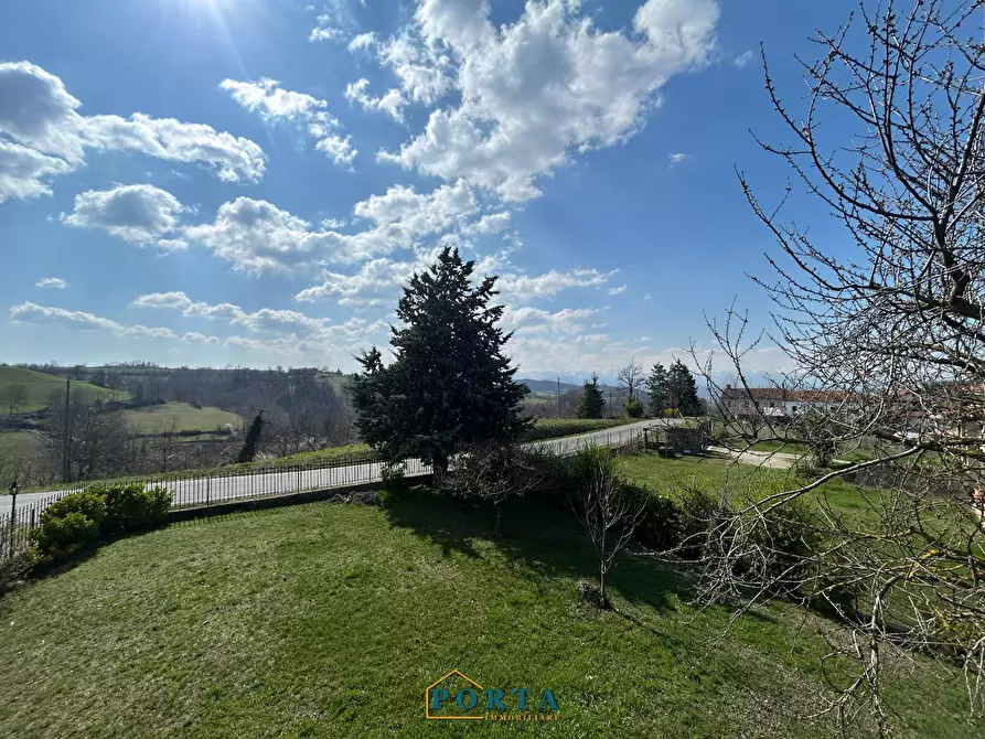 Immagine 58 di Casa indipendente in vendita  a Barolo