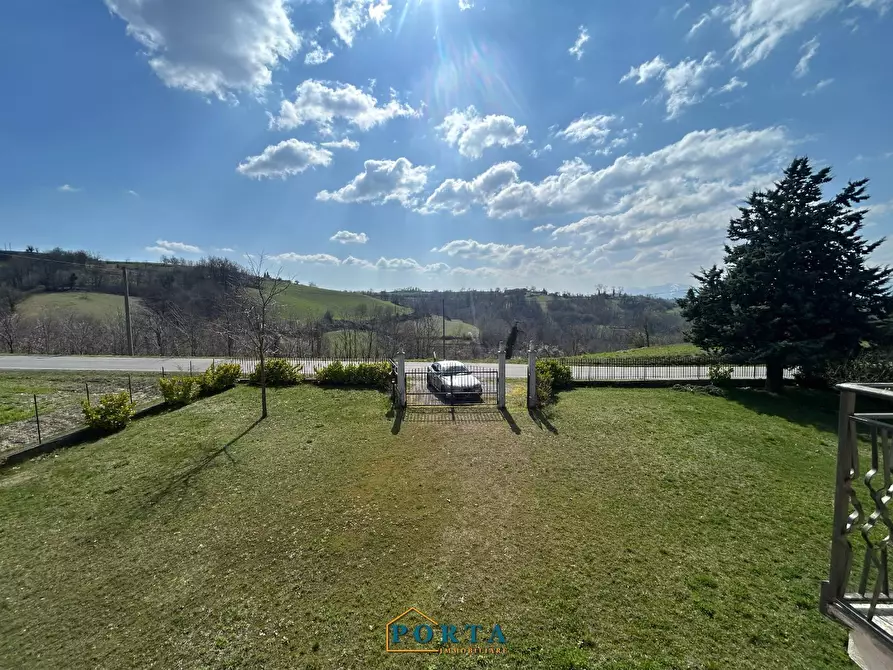 Immagine 26 di Casa indipendente in vendita  a Barolo