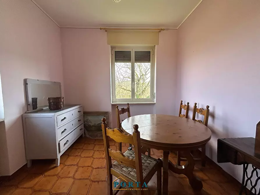 Immagine 64 di Casa indipendente in vendita  a Barolo