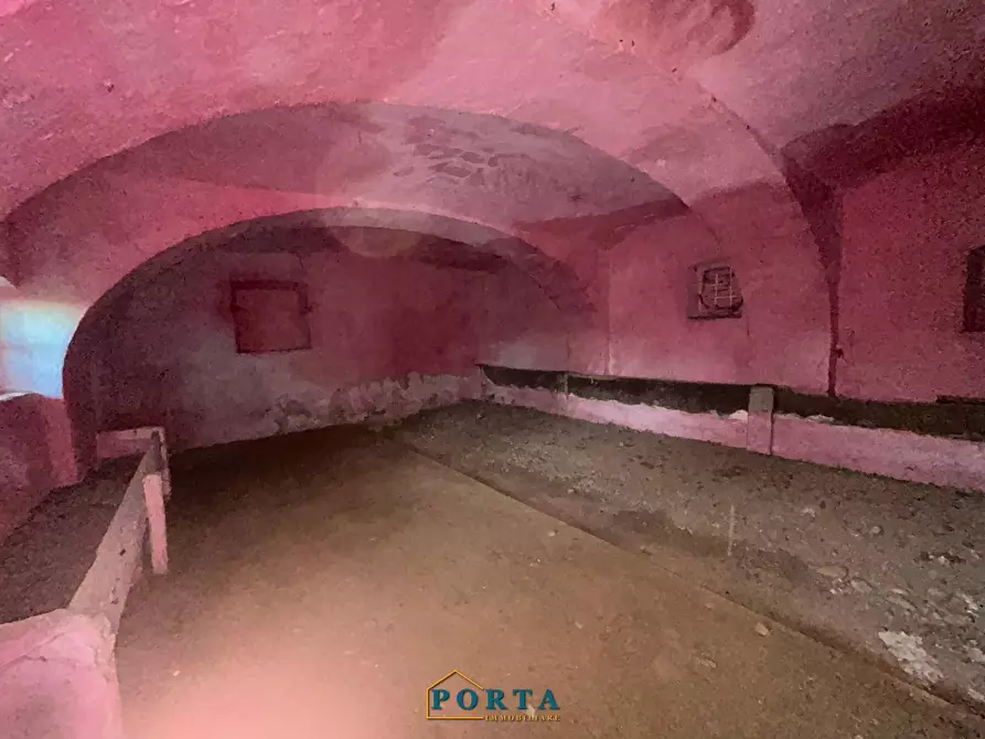 Immagine 9 di Rustico / casale in vendita  in Strada Giovenala snc a Carrù