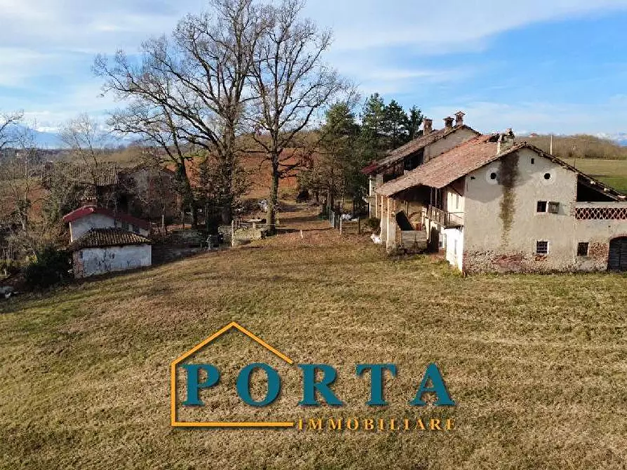 Immagine 6 di Rustico / casale in vendita  in Strada Giovenala snc a Carrù