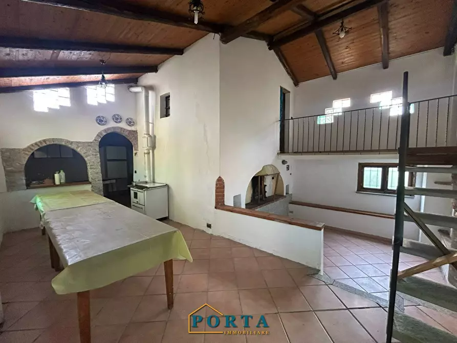 Immagine 20 di Rustico / casale in vendita  in Strada Giovenala snc a Carrù