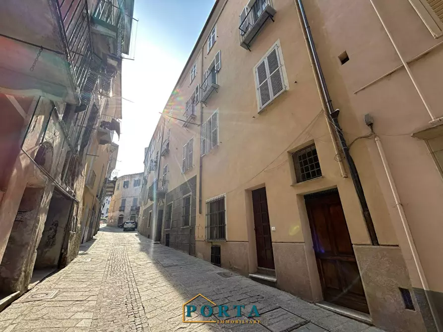 Immagine 1 di Appartamento in vendita  in Via delle Scuole 9 a Mondovì