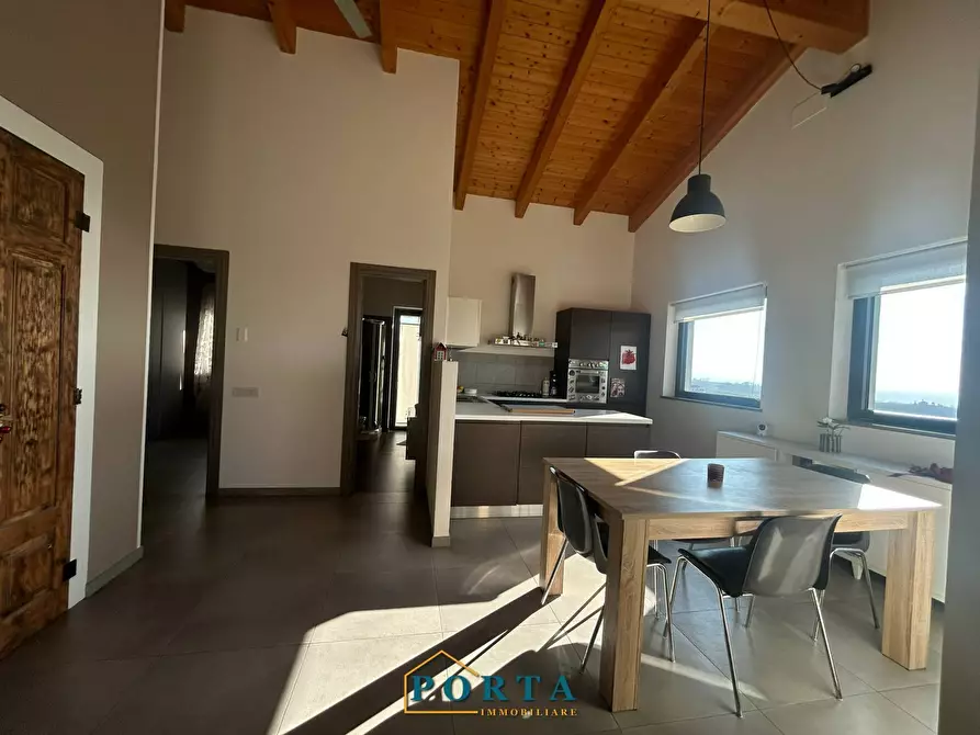 Immagine 5 di Villa in vendita  in Cascina Roreto 6 a Barolo