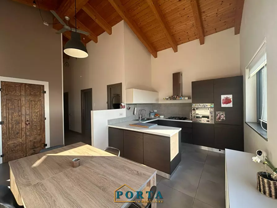 Immagine 8 di Villa in vendita  in Cascina Roreto 6 a Barolo