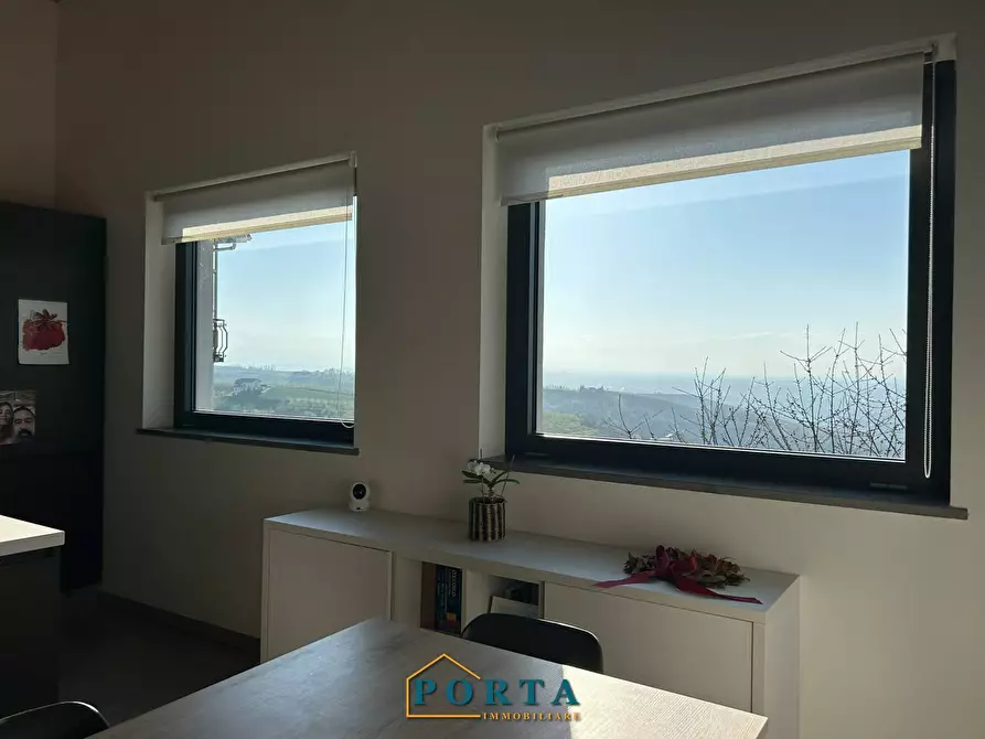 Immagine 10 di Villa in vendita  in Cascina Roreto 6 a Barolo